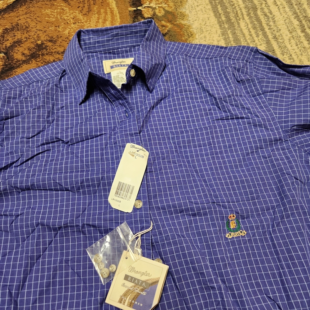 Wrangler Blue Button Down Shirt - Picture 9 of 10